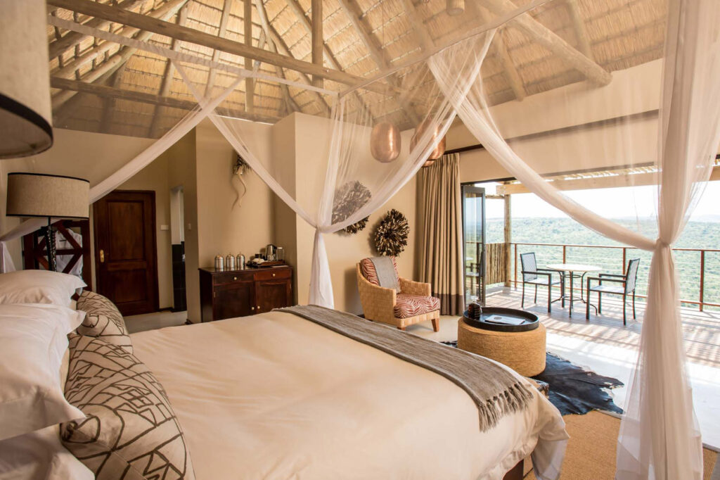 umzolozolo-safari-lodge-nambiti-game-reserve-bookings-best-rates-and-special-price-offers-bush-breaks