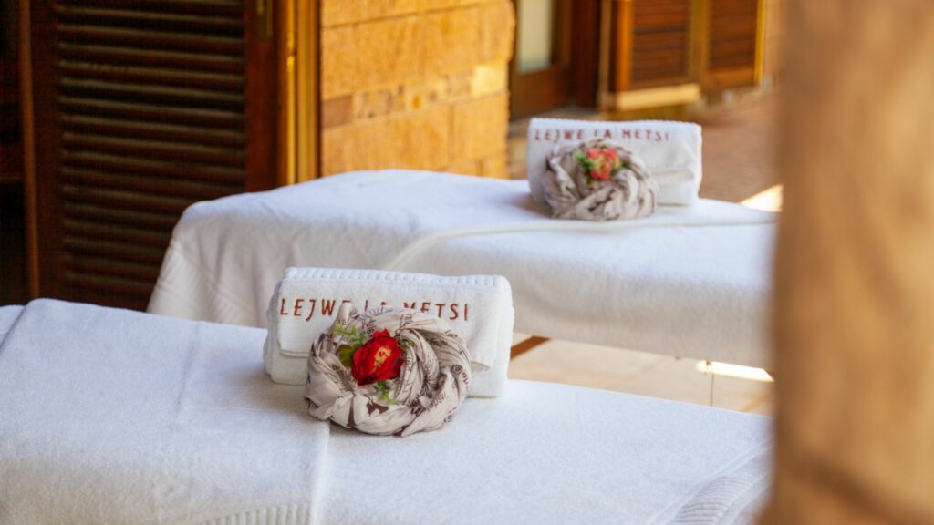 Lejwe La Metsi Your Perfect Africa Limpopo Specials
